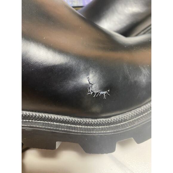 Gucci Trip Black Leather Crystal Embellished Ankle Chelsea Combat Boot EU 41in - Picture 8 of 16